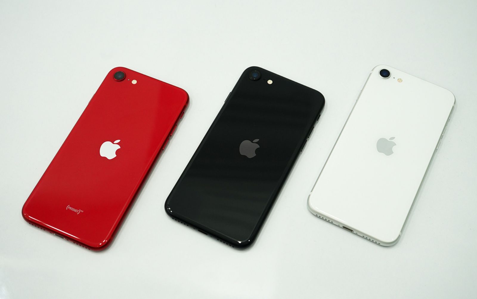 Hình ảnh cho danh mục iPhone 8 có 2 SIM ra mắt - Apple quyết định thật táo bạo